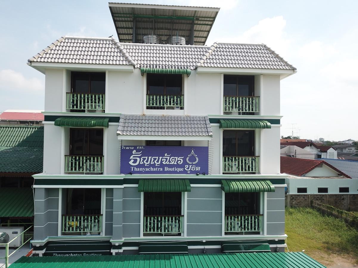 Thanyachatra Boutique Phetchaburi Exterior foto